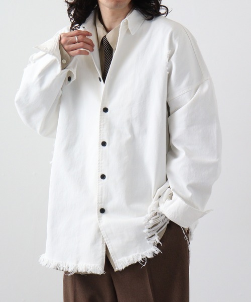 RE730(アールイーセブンサーティー)の「Ripped long sleeve work shirt / ダメージ加工 長袖ワークシャツ(シャツ/ブラウス・メンズ・ブラック系/ブラック系1/ホワイト・M/L)」の4枚目の写真
