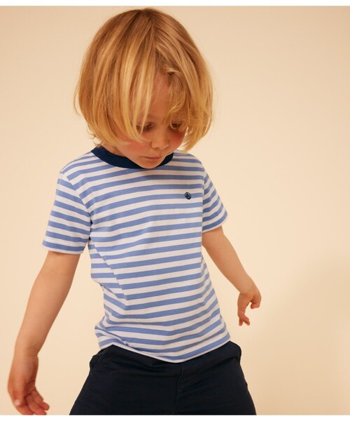 PETIT BATEAU(プチバトー)の「ボーダー半袖Tシャツ(Tシャツ/カットソー・キッズ・グリーン系その他/ホワイト×ブルー・12YEAR/10YEAR/6YEAR/8YEAR)」の4枚目の写真