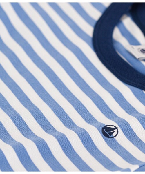 PETIT BATEAU(プチバトー)の「ボーダー半袖Tシャツ(Tシャツ/カットソー・キッズ・グリーン系その他/ホワイト×ブルー・12YEAR/10YEAR/6YEAR/8YEAR)」の7枚目の写真
