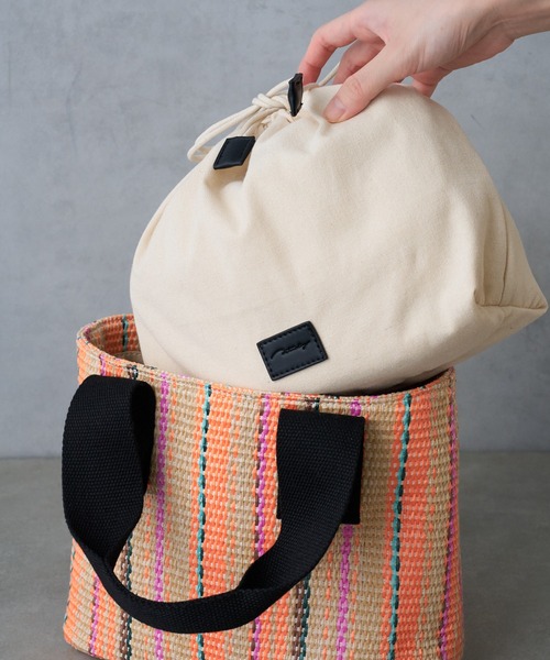 Actually（アクチュアリー）の「かごバッグ 巾着付き（トートバッグ・レディース・ブラック/オレンジ・フリー）」の9枚目の写真
