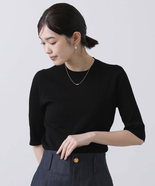 Gready Brilliant（グレディブリリアン）の「Ｒｙ混リブクルー半袖ニット（ニット/セーター・レディース・ブラック/オフホワイト・38）」の16枚目の写真