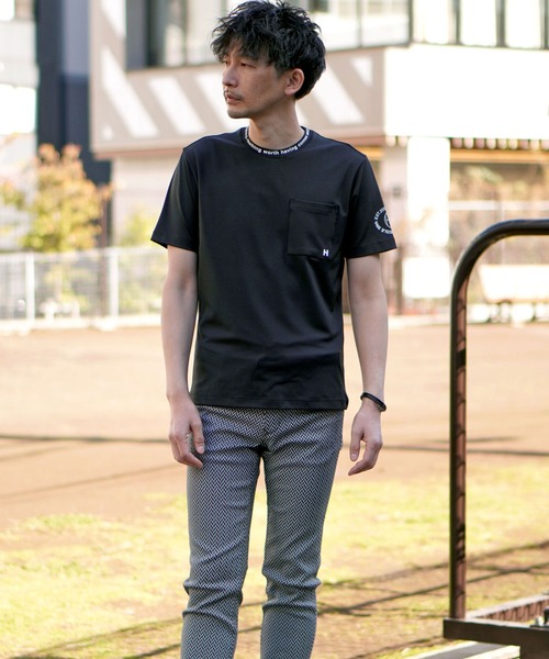 HIDEAWAYS NICOLE（ハイダウェイニコル）の「【20周年記念】ロゴプリント半袖Ｔシャツ（Tシャツ/カットソー・メンズ・ブラック/オフホワイト・MEDIUM/LARGE/X-LARGE）」の19枚目の写真