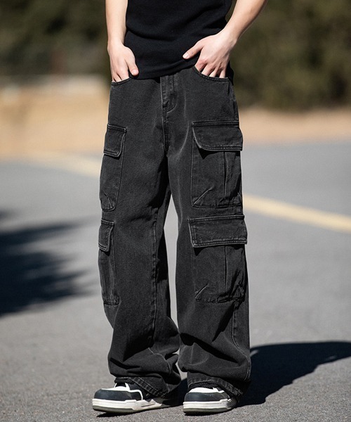 マルチポケット ウォッシュ加工ワイドデニムカーゴパンツ（デニム