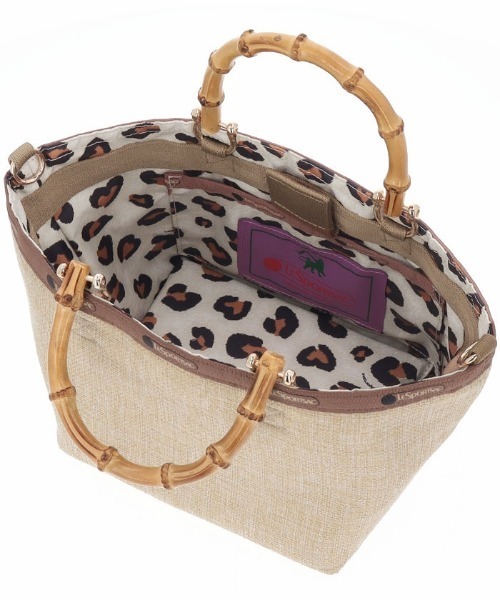 LeSportsac（レスポートサック）の「SM BAMBOO RAFFIA TOTE ラフィアナチュラル（トートバッグ・レディース・ベージュ・FREE）」の18枚目の写真