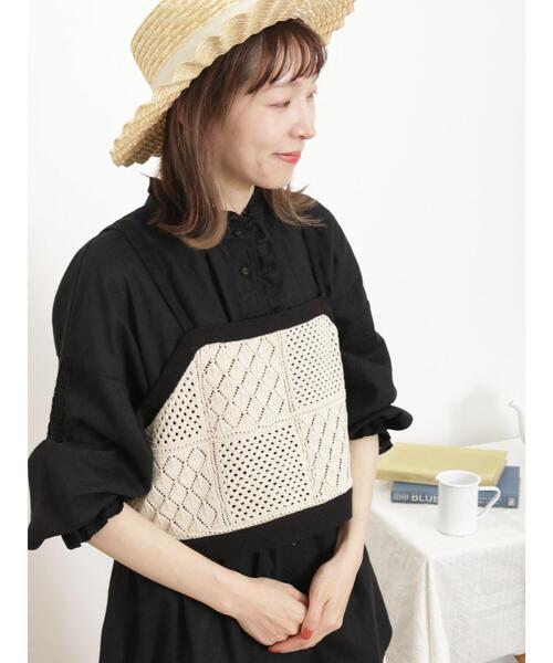 Samansa Mos2（サマンサ モスモス）の「透かしパッチワーク風前後2WAYキャミビスチェ（キャミソール・レディース・ブラック/グレー/キナリ・F）」の4枚目の写真