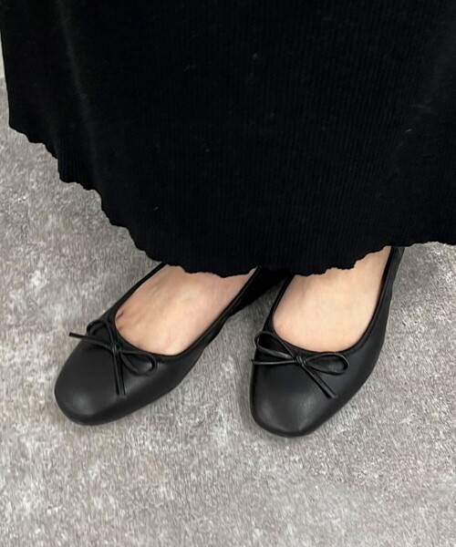 fredy emue（フレディエミュ）の「【BUTTERFLY TWISTS/バタフライツイスト】 MELISSA ラウンドバレー（パンプス・レディース・ブラック・38/39）」の5枚目の写真