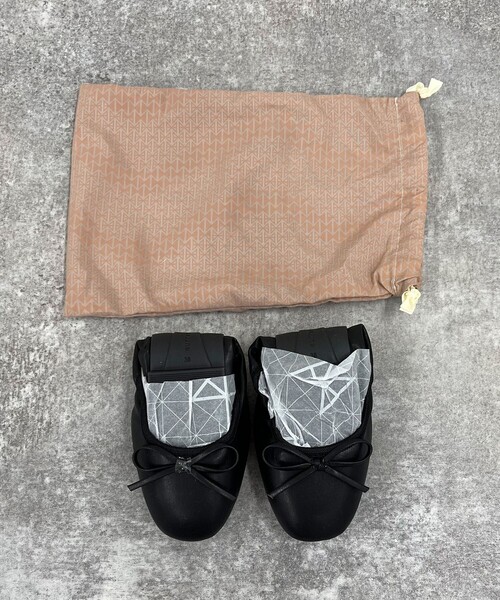 fredy emue（フレディエミュ）の「【BUTTERFLY TWISTS/バタフライツイスト】 MELISSA ラウンドバレー（パンプス・レディース・ブラック・38/39）」の4枚目の写真