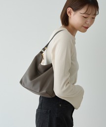 russet | ソフトレザーシンプルショルダーバッグ (CE-1328)(ショルダーバッグ)