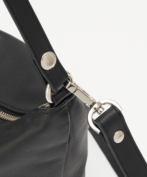 russet（ラシット）の「ソフトレザーシンプルショルダーバッグ (CE-1328-WEB)（ショルダーバッグ・レディース・ブラック/グレー系その他/ブラウン系その他/ホワイト/ライトブルー/グリーン/ダークブラウン/ベージュ/ブラウン/ピンク/ブラック系その他/グリーン系その他・FREE）」の17枚目の写真