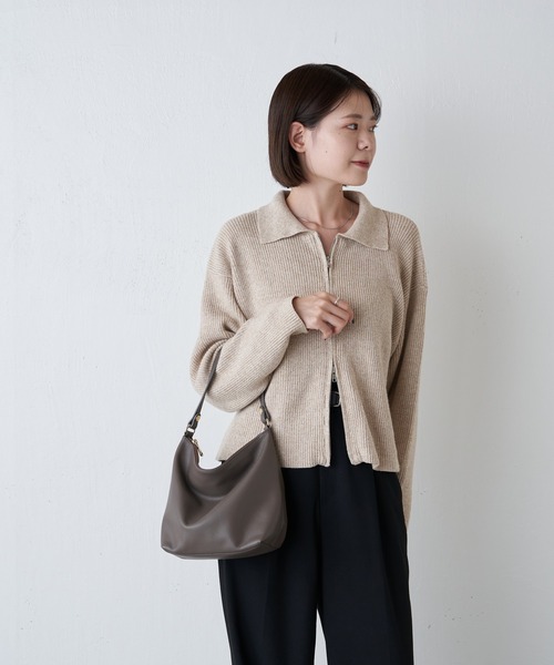 ソフトレザーシンプルショルダーバッグ (CE-1328)（ショルダーバッグ）｜russet（ラシット）