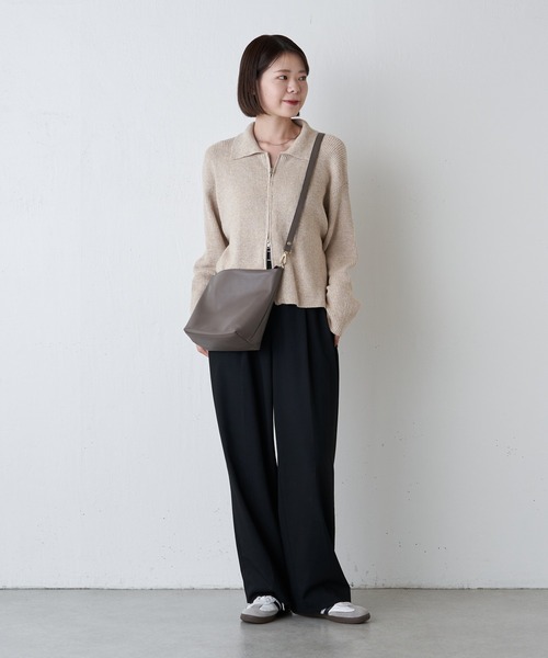 ソフトレザーシンプルショルダーバッグ (CE-1328)（ショルダーバッグ）｜russet（ラシット）