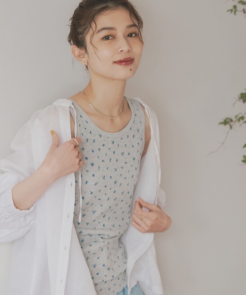 studio CLIP（スタディオクリップ）の「アソート気が利くタンクトップ[プラスサイズあり]（タンクトップ・レディース・スモーク/その他6/その他5/その他1/その他2/その他3/その他4/オフホワイト・MEDIUM/LARGE/X-LARGE/XX-LARGE/XXX-LARGE）」の4枚目の写真