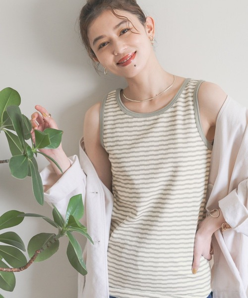 studio CLIP（スタディオクリップ）の「アソート気が利くタンクトップ[プラスサイズあり]（タンクトップ・レディース・スモーク/その他6/その他5/その他1/その他2/その他3/その他4/オフホワイト・MEDIUM/LARGE/X-LARGE/XX-LARGE/XXX-LARGE）」の8枚目の写真