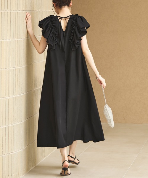 RUIRUE BOUTIQUE(ルイルエブティック)の「洗えるショルダーフリルAラインリラクシーロング丈ワンピース リゾート(ワンピース・レディース・ピンク/ベージュ/ブラック/ブルー・LL/L/M/S)」の8枚目の写真