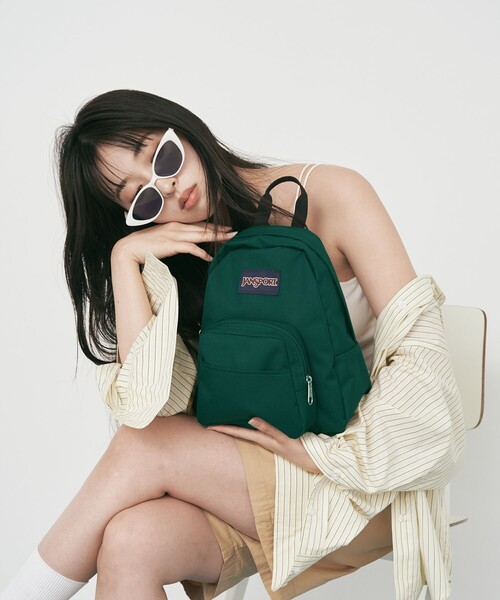 FREAK'S STORE（フリークスストア）の「限定展開　JANSPORT/ジャンスポーツ　HALF PINT/ハーフ パイント（リュック）（バックパック/リュック・レディース・ピンク/ブルーグリーン/グリーン/ブラック/ベージュ・ONE SIZE）」の6枚目の写真