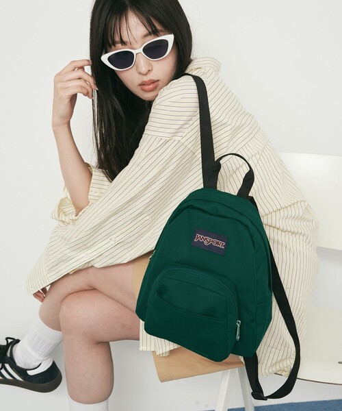 FREAK'S STORE（フリークスストア）の「限定展開　JANSPORT/ジャンスポーツ　HALF PINT/ハーフ パイント（リュック）（バックパック/リュック・レディース・ピンク/ブルーグリーン/グリーン/ブラック/ベージュ・ONE SIZE）」の14枚目の写真