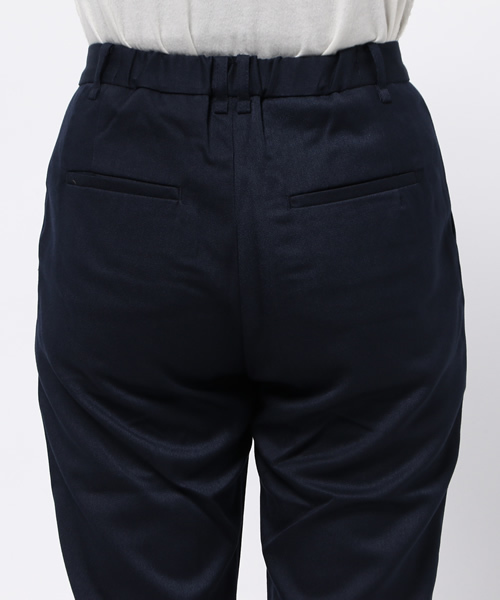 laboratory work（ラボラトリーワーク）の「TRツイルストレッチテーパードパンツ（その他パンツ・レディース・カーキ/ベージュ/ネイビー・MEDIUM）」の8枚目の写真