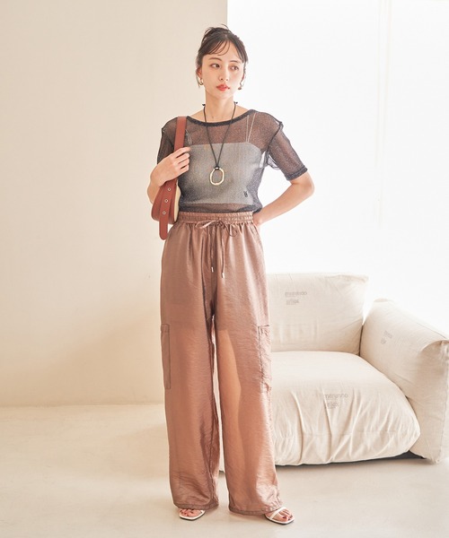 VIS(ビス)の「【洗える】シアーラメレイヤードTシャツ(Tシャツ/カットソー・レディース・グレー/ブラック/ピンク系その他2/オフホワイト・FREE)」の7枚目の写真