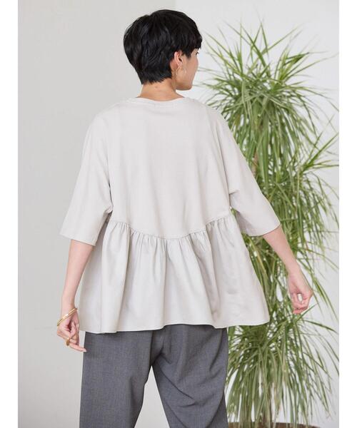 AMERICAN HOLIC(アメリカンホリック)の「異素材ティアードプルオーバー(Tシャツ/カットソー・レディース・ブラック/グレイッシュベージュ・M/L)」の16枚目の写真