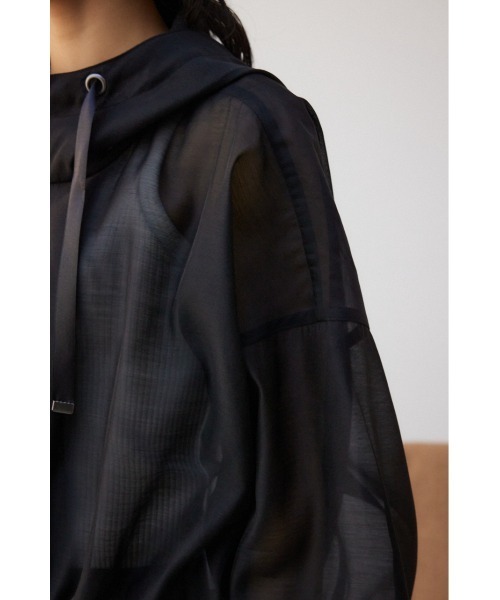 AZUL by moussy（アズールバイマウジー）の「シアーフーディーブルゾン（ブルゾン・レディース・アイボリー/ブラック/グレー・FREE）」の6枚目の写真