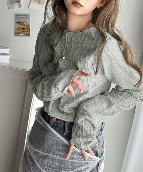 classicalelf（クラシカルエルフ）の「上品大人フェミニン。前後2wayフリンジジャガードメロウトップス（Tシャツ/カットソー・レディース・オフホワイト/ブラック/グレイッシュベージュ/ライトベージュ/ブラウン/ライトグレー・LARGE/MEDIUM/SMALL/X-LARGE）」の14枚目の写真
