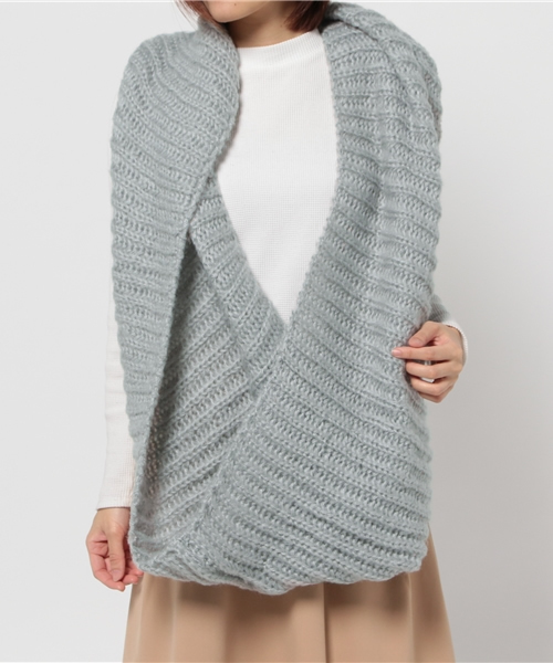 salut!（サリュ!）の「ﾎﾞﾘｭｰﾑﾆｯﾄｽﾇｰﾄﾞ（ストール/ショール・レディース・ベージュ/グレー・FREE）」の7枚目の写真