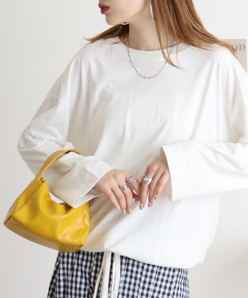 atONE(アットワン)の「atONE エフォートレスバルーンスリーブ2WAYトップス(Tシャツ/カットソー・レディース・ブラック/チャコールグレー/グレイッシュベージュ/カーキ/オフホワイト・M-L/LL~3L/4L~5L)」の2枚目の写真