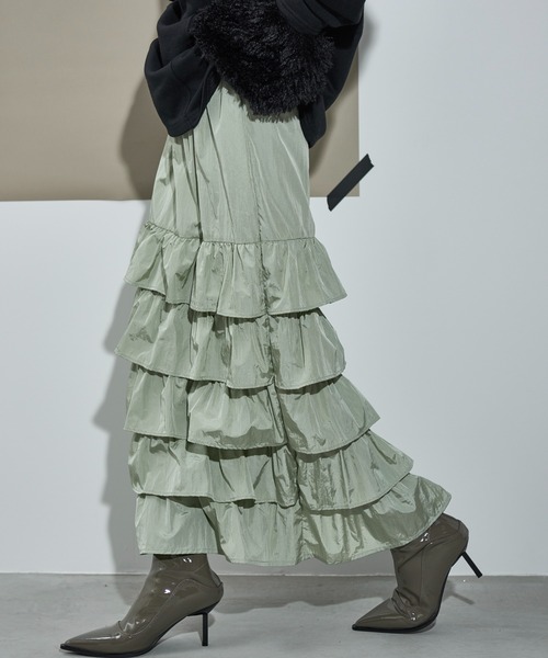 THE YOn（ザヨン）の「ナイロンフリルティアードスカート（スカート・レディース・セージグリーン/ブラック/シルバーグレー・FREE）」の8枚目の写真