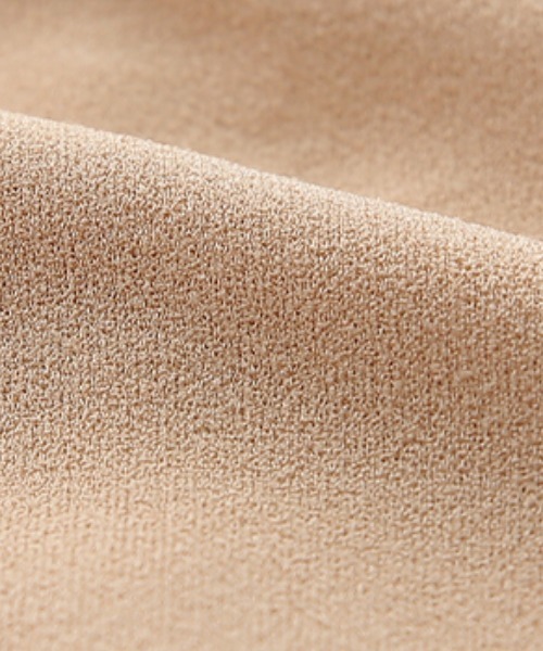 HUG.U（ハグユー）の「しゃり感カラーパンツ（スラックス・レディース・グレイッシュブルー/ライム/ベージュ/ブラック/カーキ/スモークピンク・レギュラー丈/トール丈）」の21枚目の写真