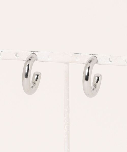 LOWRYS FARM(ローリーズファーム)の「ステンレスフープピアス 142891(ピアス(両耳用)・レディース・シルバー系その他/ゴールド/ゴールド系その他/シルバー・FREE)」の1枚目の写真