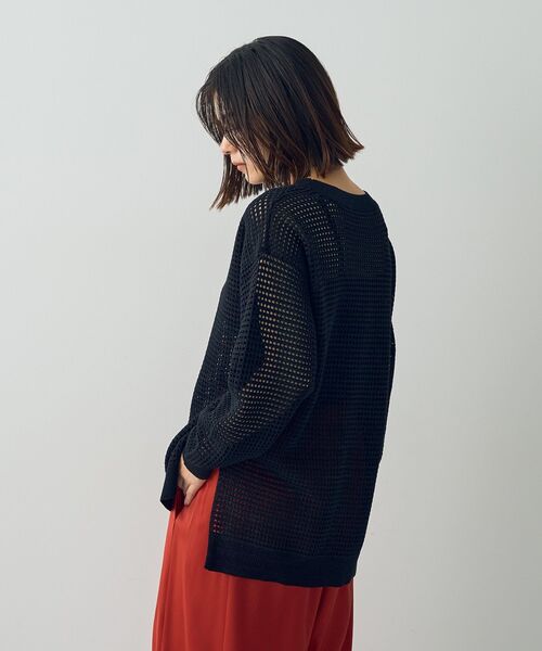Editt by YECCA VECCA（エディットバイイェッカヴェッカ）の「ラメ混メッシュ編みニット（ニット/セーター・レディース・ブラック/グレイッシュベージュ/チャコールグレー・FREE）」の6枚目の写真