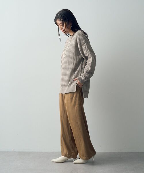 Editt by YECCA VECCA（エディットバイイェッカヴェッカ）の「ラメ混メッシュ編みニット（ニット/セーター・レディース・ブラック/グレイッシュベージュ/チャコールグレー・FREE）」の22枚目の写真