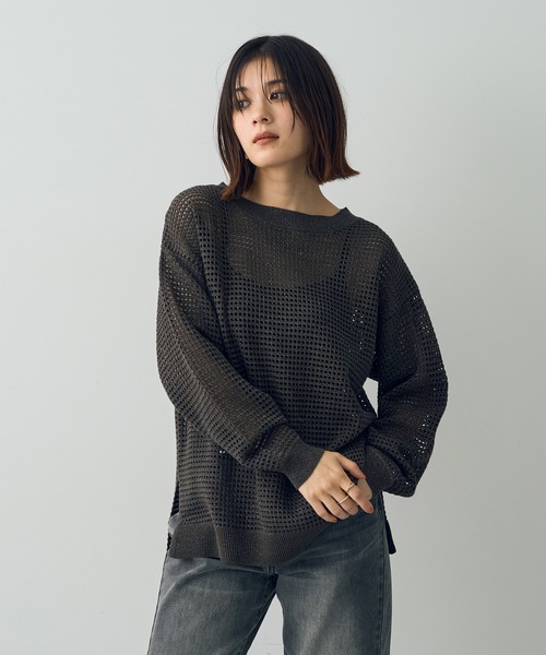 Editt by YECCA VECCA（エディットバイイェッカヴェッカ）の「ラメ混メッシュ編みニット（ニット/セーター・レディース・ブラック/グレイッシュベージュ/チャコールグレー・FREE）」の2枚目の写真