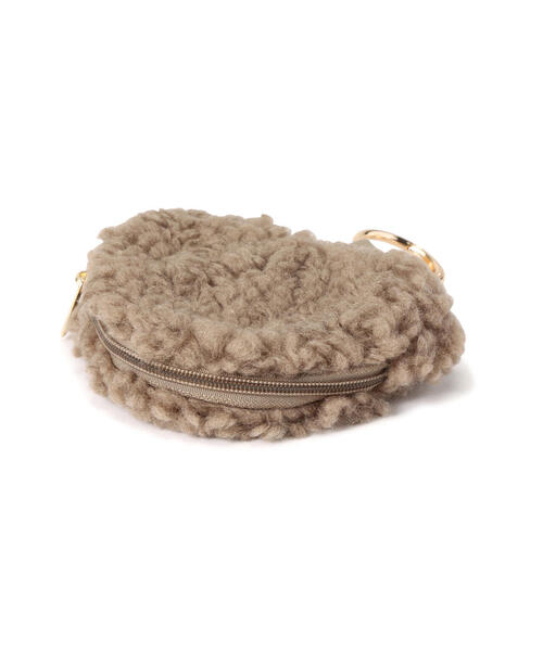 NATURAL BEAUTY BASIC（ナチュラルビューティーベーシック）の「◇【美人百花掲載】ハートチャームシープボストンバック（ボストンバッグ・レディース・ベージュ/オフホワイト・ﾌﾘ-）」の13枚目の写真