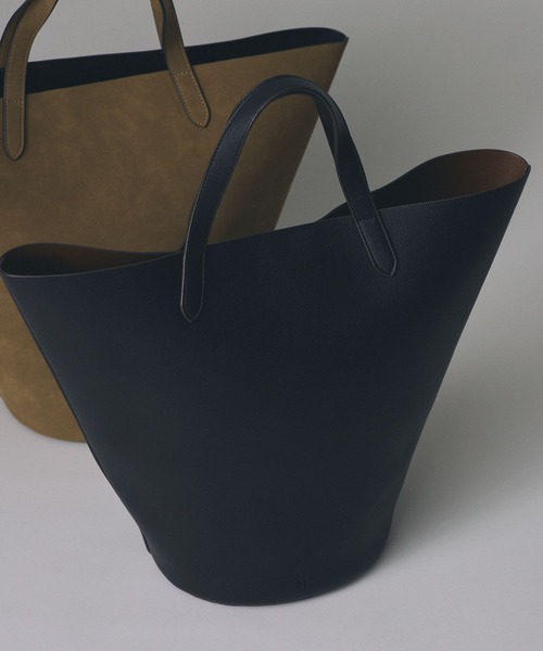 &MyuQ(アンドミューク)の「【&MyuQ】MATTETRA BAG(トートバッグ・レディース・ブラック/モカ・フリー)」の8枚目の写真