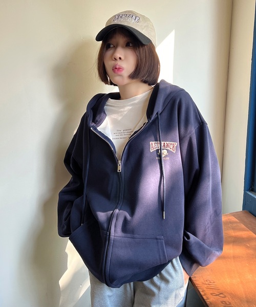 SHEPP（シープ）の「ワンポイントロゴ ジップ フーディー（パーカー・レディース・アイボリー/ブラック/ネイビー・M/XL/L）」の22枚目の写真