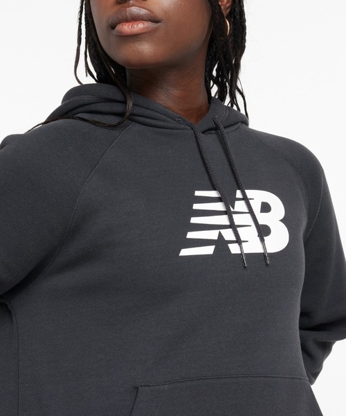NEW BALANCE(ニューバランス)の「ニューバランス New Balance Sport フリースロゴフーディ_(裏起毛)(パーカー・レディース・ライトグレー/ネイビー/ブラック・S/M/L/XL)」の4枚目の写真