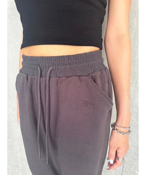 EGOIST（エゴイスト）の「ロゴ刺繍加工風スウェットパンツ（スウェットパンツ・レディース・パープル/カーキ/ブラック・FREE）」の8枚目の写真
