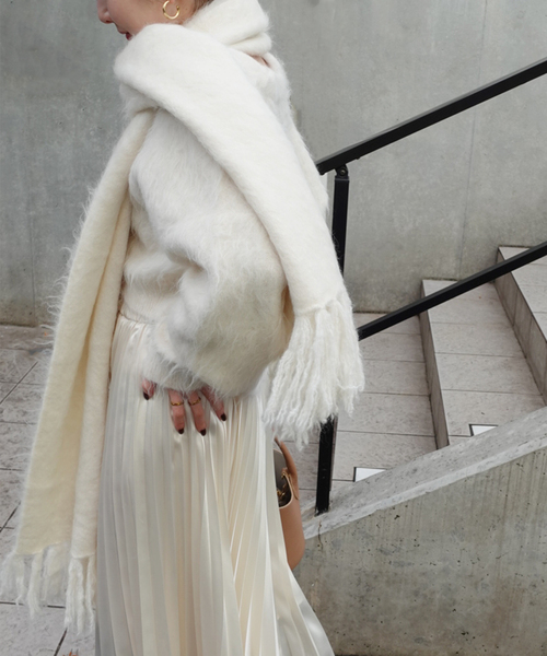 Noble（ノーブル）の「アルパカ混シャギービッグマフラー（マフラー