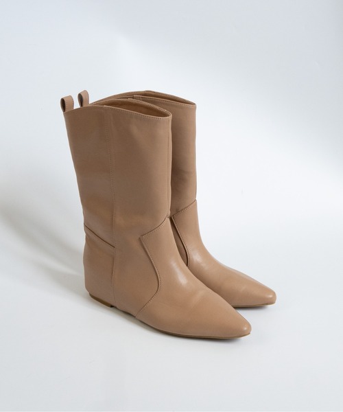 Fabby fabby(ファビィーファビィー)の「インヒールワイドシャフトミドルブーツ(ブーツ・レディース・ベージュ/ブラック・LARGE/MEDIUM/SMALL)」の19枚目の写真