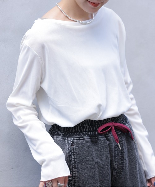 DOUBLE NAME（ダブルネーム）の「配色メローシアーベロアロンTEE（Tシャツ/カットソー・レディース・スミクロ/オフホワイト・FREE）」の2枚目の写真