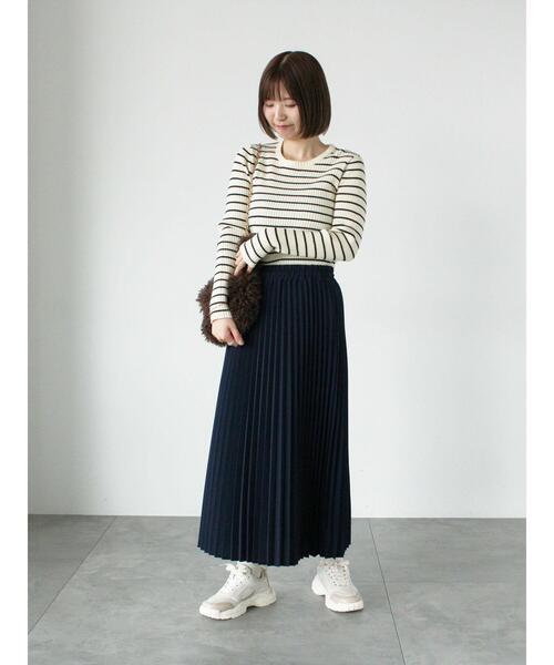 Lugnoncure（ルノンキュール）の「もちもちリブクルーネックニット（ニット/セーター・レディース・オフホワイト/ブラック/ホワイト・F）」の5枚目の写真