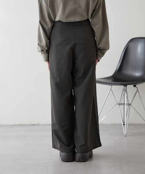 NUNIFE（ユニフィー）の「【UNISEX】ホック付パンツ（その他パンツ・レディース・スミクロ/ベージュ/グレー・FREE）」の5枚目の写真