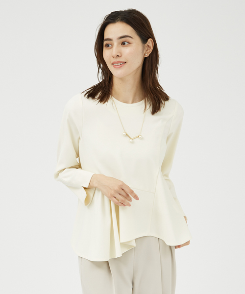 qualite（カリテ）の「【セレモニー/オケージョン】ペプラムギャザーアシメブラウス/オフィスカジュアル（シャツ/ブラウス・レディース・アイボリー/ダークネイビー・38/36）」の7枚目の写真