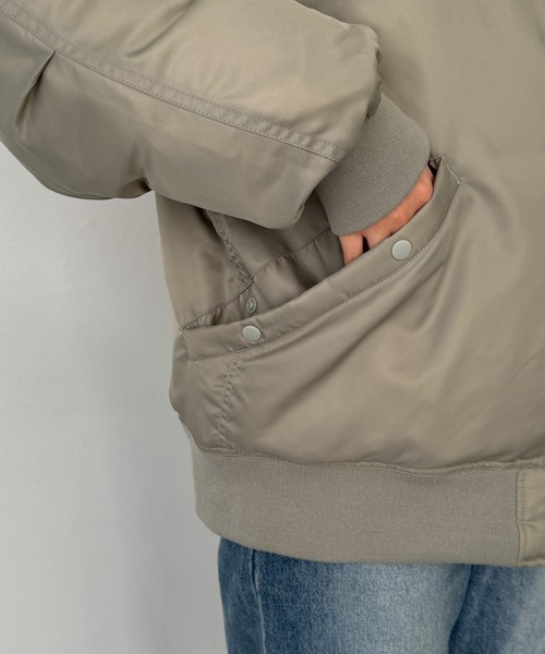 CANAL JEAN（キャナルジーン）の「choice_cnl　リバーシブル配色ブルゾン（ブルゾン・レディース・カーキ・1/2）」の22枚目の写真