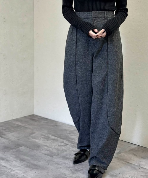Per sist ence(パーシエンス)の「ウールライクパイピングカーブパンツ(その他パンツ・レディース・チャコールグレー/ブラック/ブラウン・FREE)」の3枚目の写真