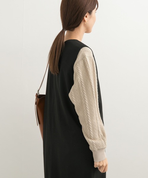 URBAN RESEARCH DOORS（アーバンリサーチドアーズ）の「『UR TECH』ストレートラインジャンパースカート（ワンピース・レディース・ブラック/チャコールグレー・SMALL/MEDIUM）」の12枚目の写真