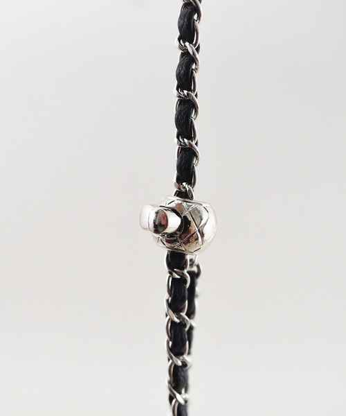 styiro(スタイロ)の「【調節可】シャーリングチェーンショルダーバッグ(ショルダーバッグ・レディース・ブラック/ブラウン/レッド/シルバー・FREE)」の11枚目の写真