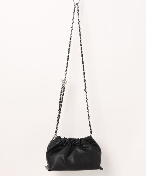 styiro(スタイロ)の「【調節可】シャーリングチェーンショルダーバッグ(ショルダーバッグ・レディース・ブラック/ブラウン/レッド/シルバー・FREE)」の19枚目の写真