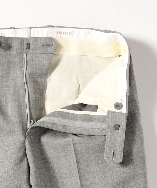BEAMS F(ビームスエフ)の「ORTELO / ウール フレスコ 2プリーツ ワイドスラックス(その他パンツ・メンズ・シルバー/グレー・48/46/44/50)」の6枚目の写真